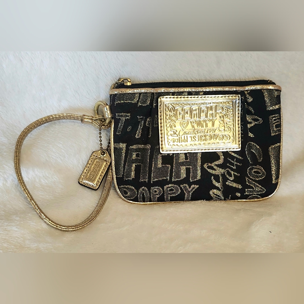 Coach POPPY Black and Gold Wristlet